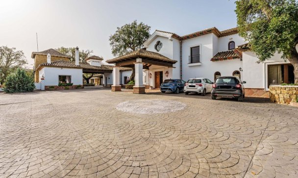 Villa - Resale - Marbella - La Mairena