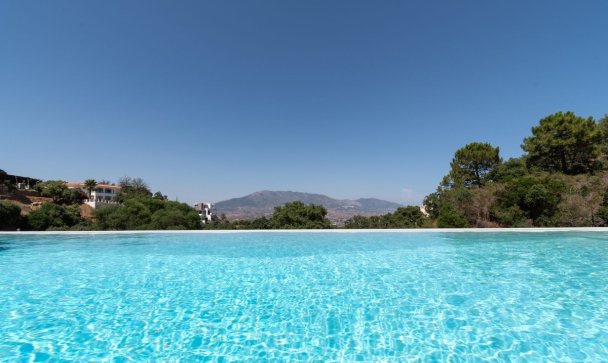Villa - Resale - Marbella - La Mairena