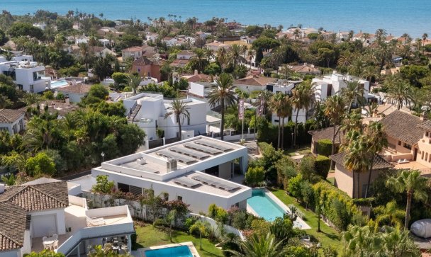 Villa - Resale - Marbella - Marbesa