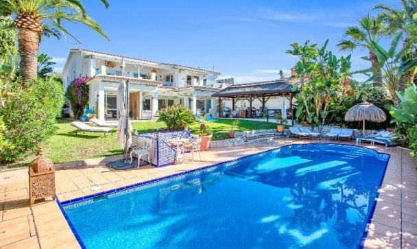 Villa - Resale - Marbella - Marbesa