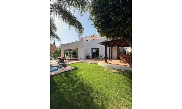 Villa - Resale - Marbella - Nagüeles