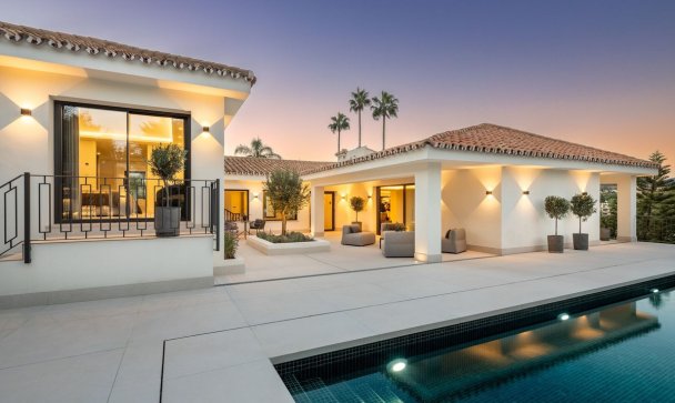 Villa - Resale - Marbella - Nueva Andalucía