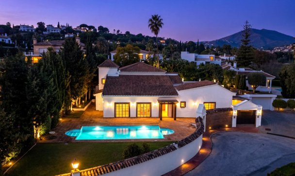 Villa - Resale - Marbella - Nueva Andalucía