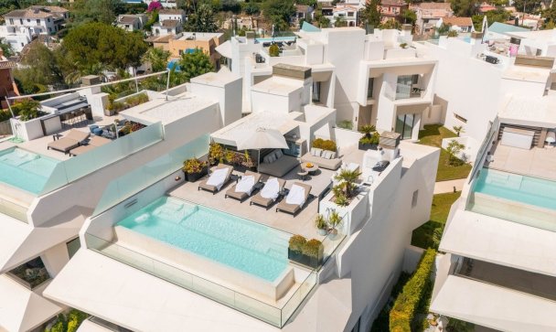 Villa - Resale - Marbella - Nueva Andalucía