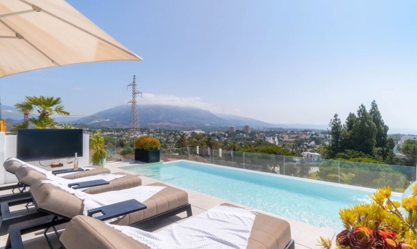 Villa - Resale - Marbella - Nueva Andalucía