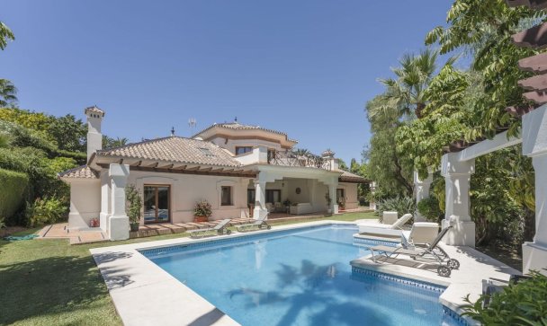 Villa - Resale - Marbella - Nueva Andalucía