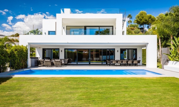 Villa - Resale - Marbella - Nueva Andalucía