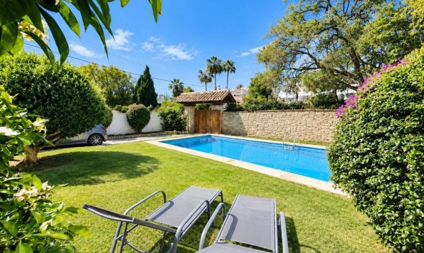 Villa - Resale - Marbella - Nueva Andalucía