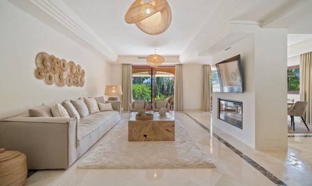Villa - Resale - Marbella - Puerto Banús