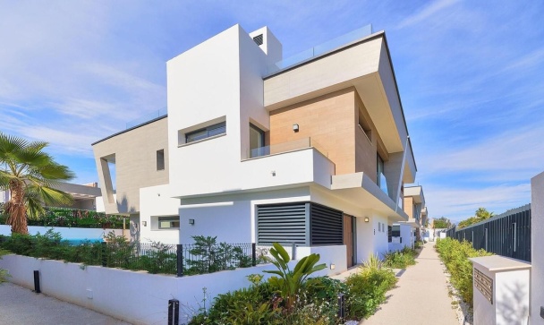 Villa - Resale - Marbella - Puerto Banús