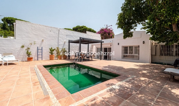 Villa - Resale - Marbella - Reserva de Marbella