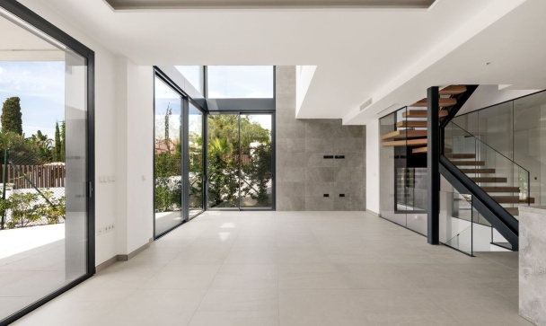 Villa - Resale - Marbella - Río Real