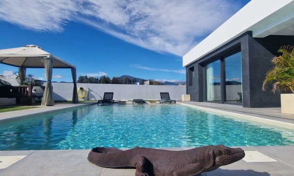 Villa - Resale - Marbella - San Pedro de Alcántara