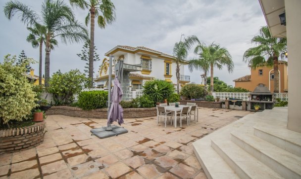 Villa - Resale - Marbella - San Pedro de Alcántara