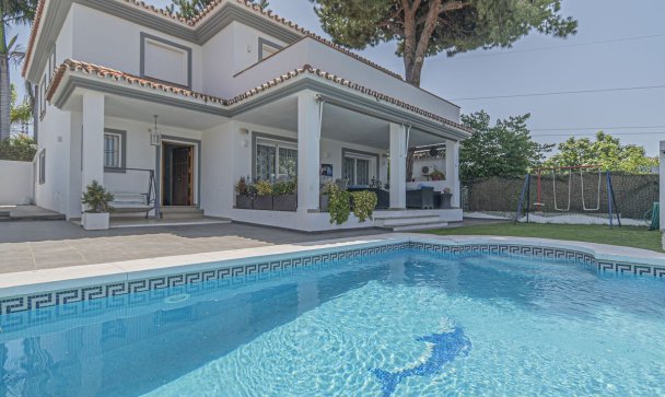 Villa - Resale - Marbella - San Pedro de Alcántara