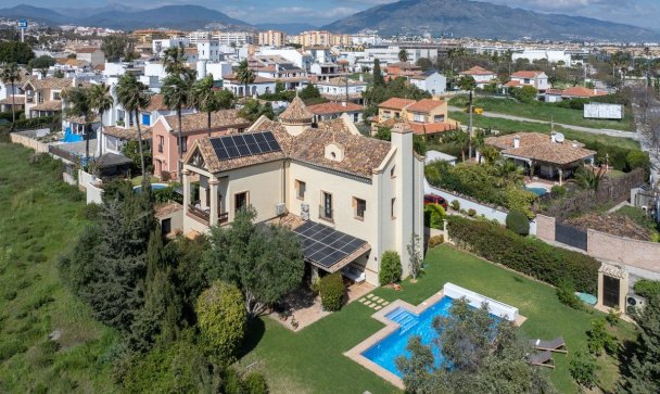 Villa - Resale - Marbella - San Pedro de Alcántara