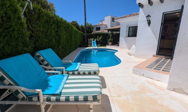 Villa - Resale - Marbella - San Pedro de Alcántara