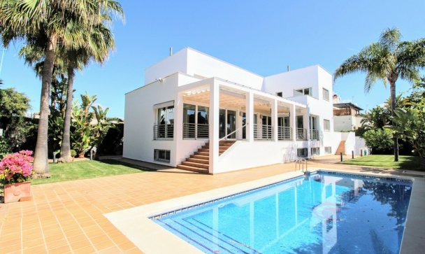 Villa - Resale - Marbella - San Pedro de Alcántara