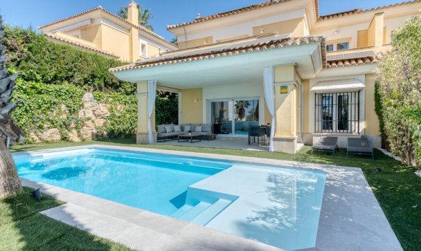 Villa - Resale - Marbella - Santa Clara
