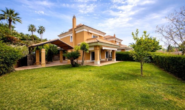 Villa - Resale - Marbella - Santa Clara