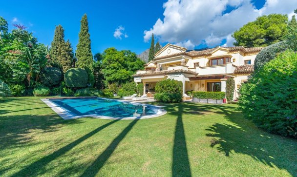 Villa - Resale - Marbella - Sierra Blanca