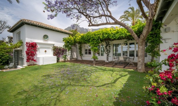 Villa - Resale - Marbella - Sierra Blanca