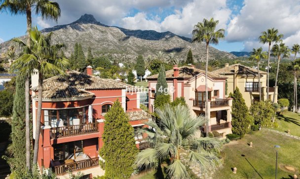 Villa - Resale - Marbella - The Golden Mile