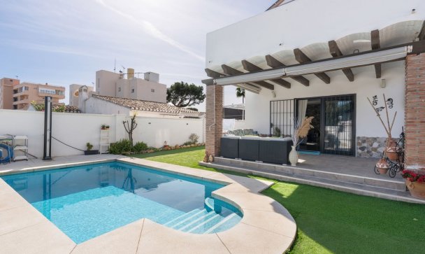 Villa - Resale - Mijas - Calahonda