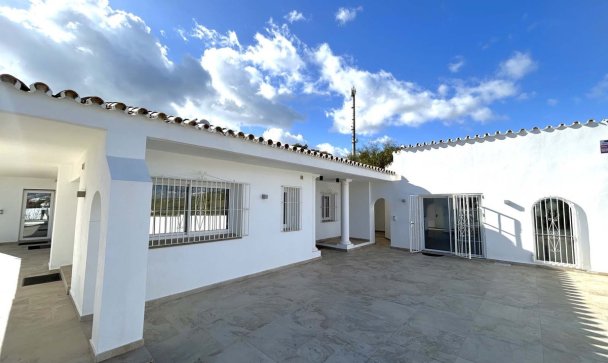 Villa - Resale - Mijas - Mijas Costa