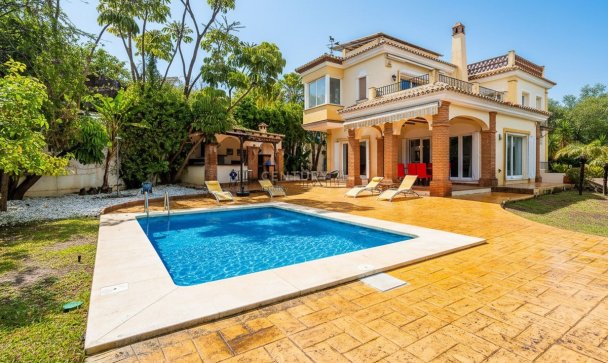 Villa - Resale - Mijas - Mijas Golf