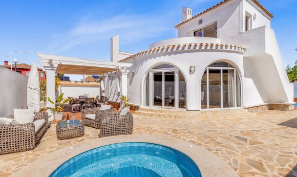 Villa - Resale - Orihuela - La Florida