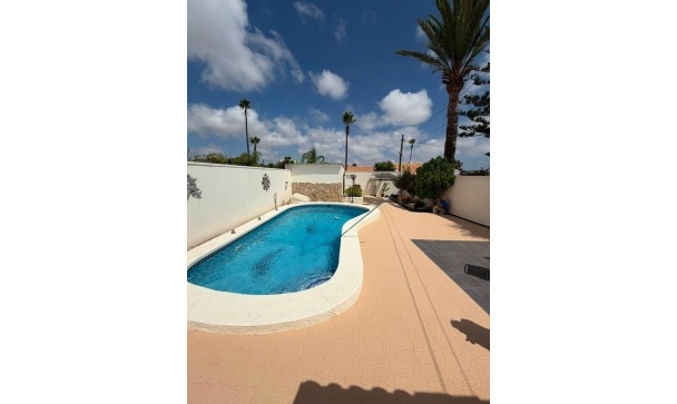Villa - Resale - Orihuela - Lomas de Don Juan