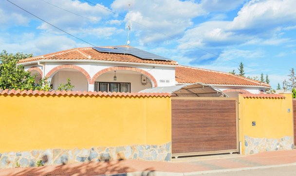 Villa - Resale - Orihuela - Los Balcones