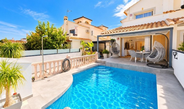 Villa - Resale - Orihuela - Mil Palmeras