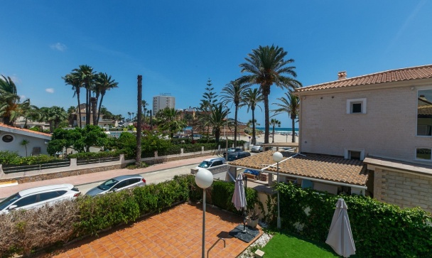 Villa - Resale - Orihuela - Orihuela Costa