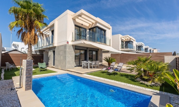 Villa - Resale - Orihuela - Orihuela Costa