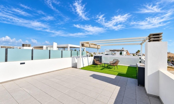 Villa - Resale - Orihuela - Punta Prima