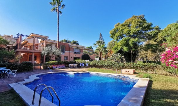 Villa - Resale - Torremolinos - Torremolinos
