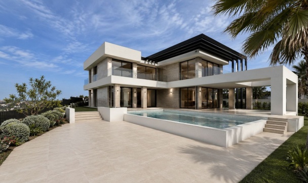 Villa - Rynek pierwotny - Estepona - Estepona Centro