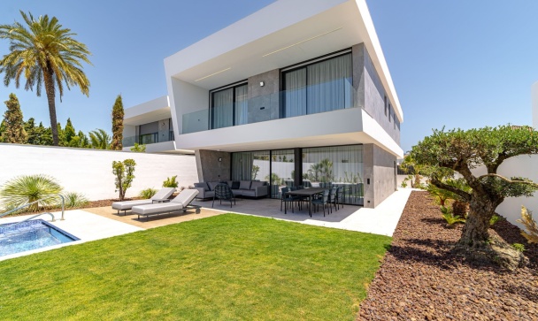 Villa - Rynek pierwotny - Marbella - San Pedro de Alcántara