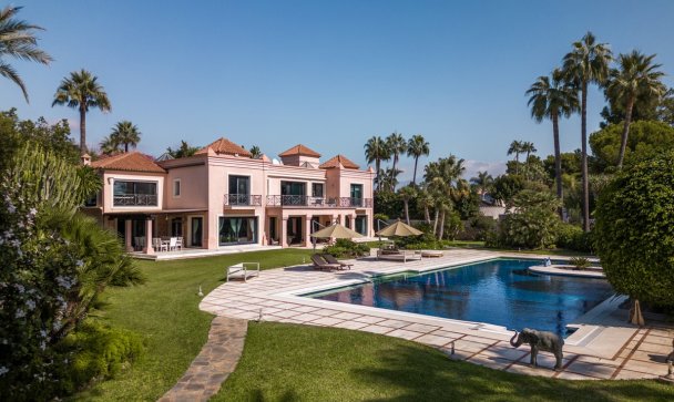 Villa - Rynek wtórny - Estepona - Estepona Centro