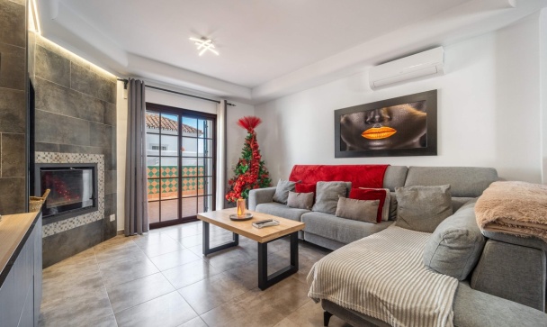 Villa - Rynek wtórny - Estepona - Estepona Centro