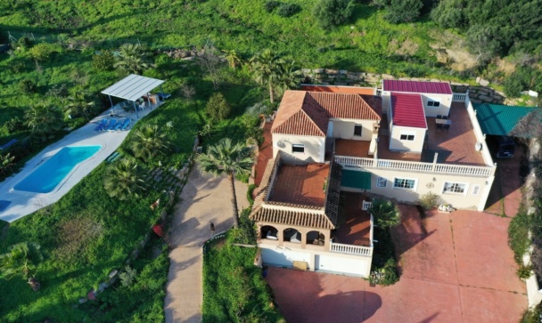Villa - Rynek wtórny - Estepona - Estepona Centro
