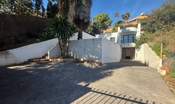 Villa - Rynek wtórny - Estepona - Estepona Centro
