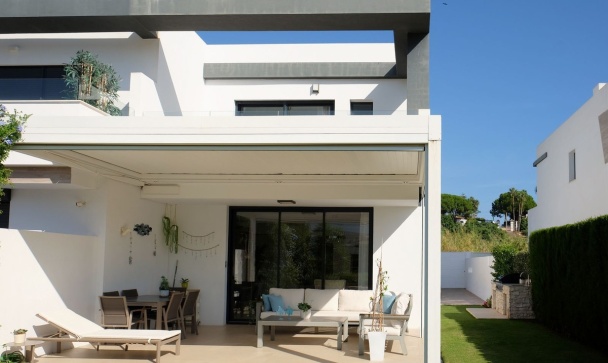 Villa - Rynek wtórny - Estepona - Selwo