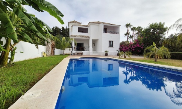 Villa - Rynek wtórny - Marbella - Guadalmina Baja