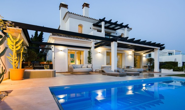 Villa - Rynek wtórny - Marbella - Las Chapas