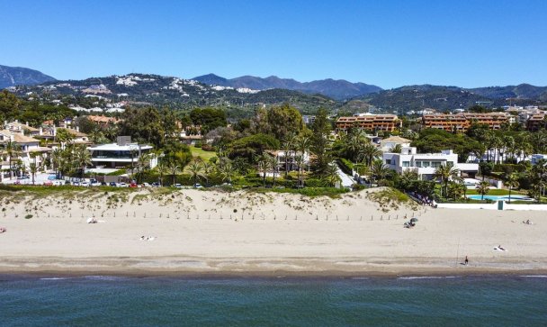 Villa - Rynek wtórny - Marbella - Los Monteros