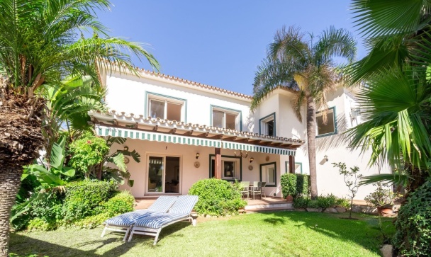 Villa - Rynek wtórny - Marbella - Marbesa