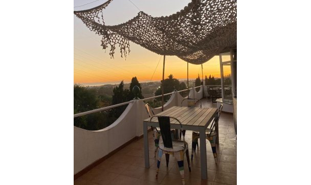 Villa - Rynek wtórny - Marbella - Nueva Andalucía